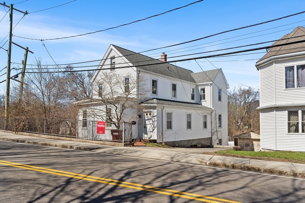 73 Walnut St  Dedham MA 02026 photo