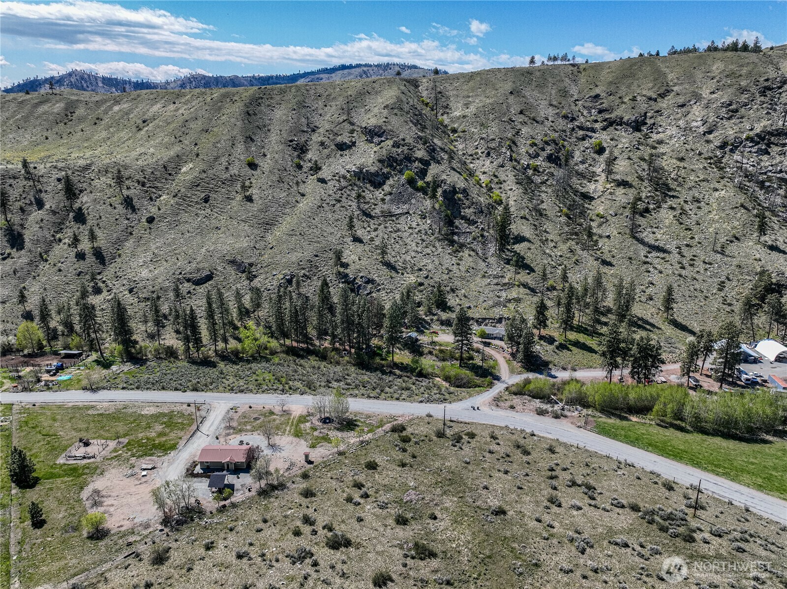 Property Photo: 955 Antoine Creek Road WA 98816