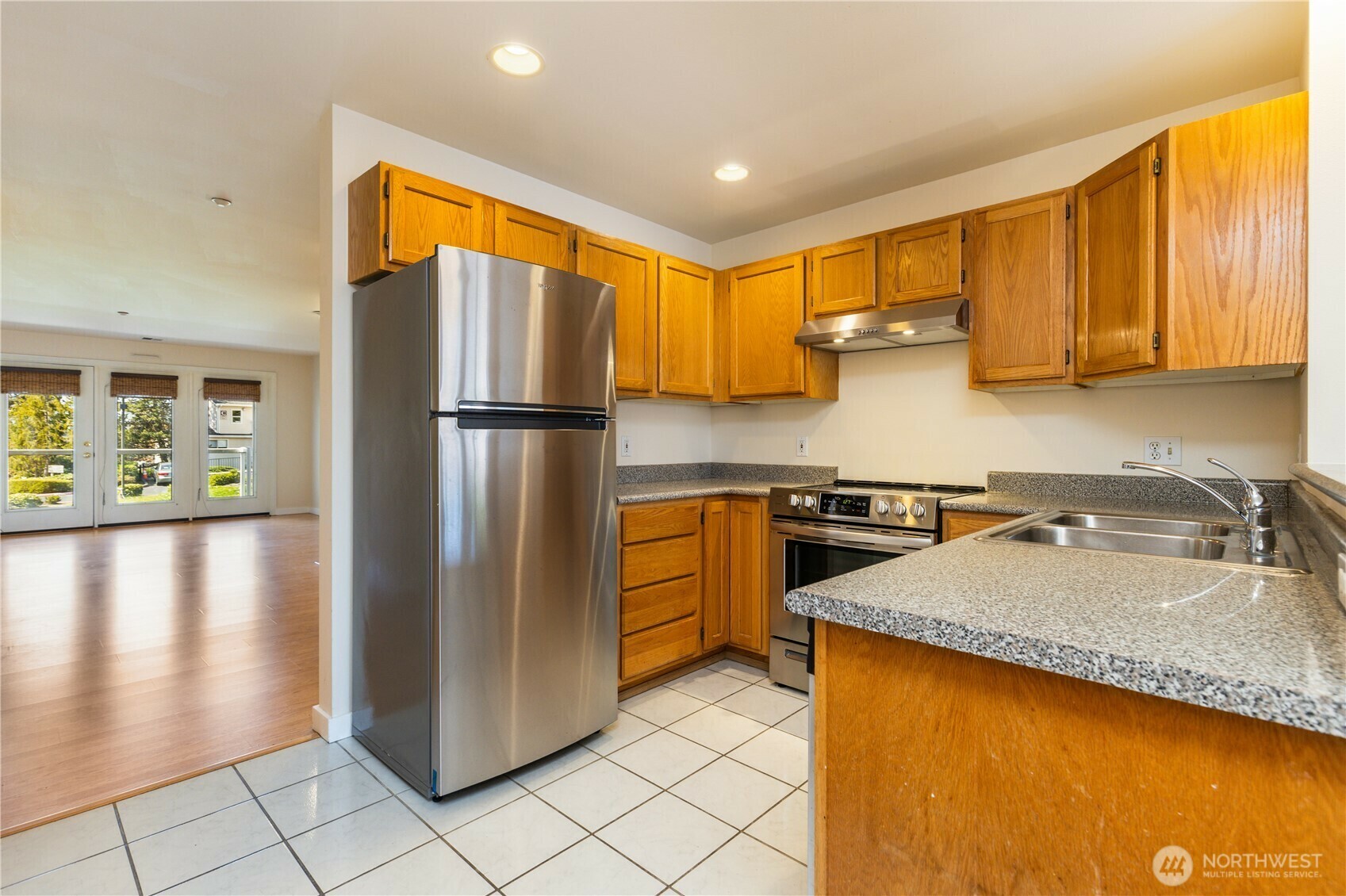 12406 SE 31st Street 202  Bellevue WA 98005 photo