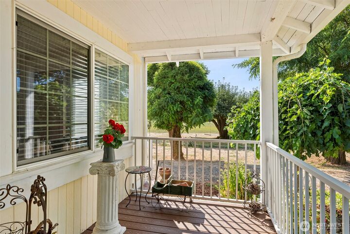 Property Photo:  379  Twin Oaks Road  WA 98532 