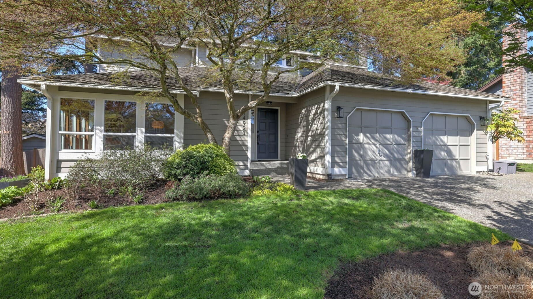 Property Photo: 14923 SE 183rd Street WA 98058