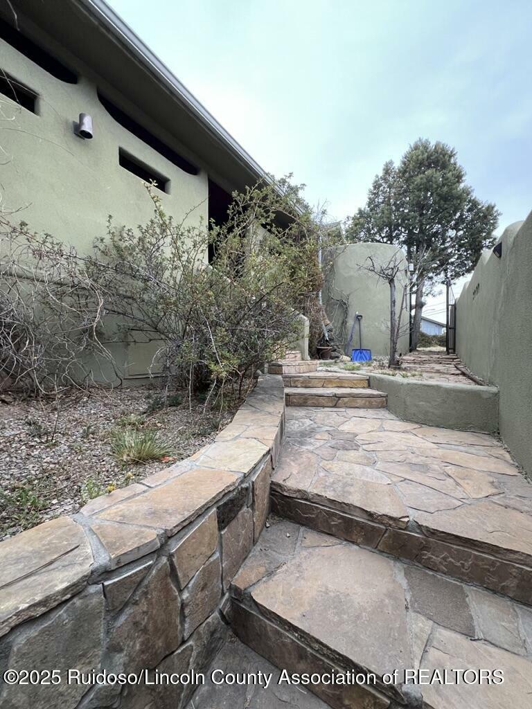 Property Photo: 413 Mechem Drive NM 88345