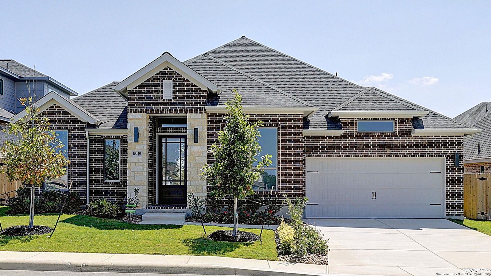 Property Photo: 10040 Forelock Creek TX 78254