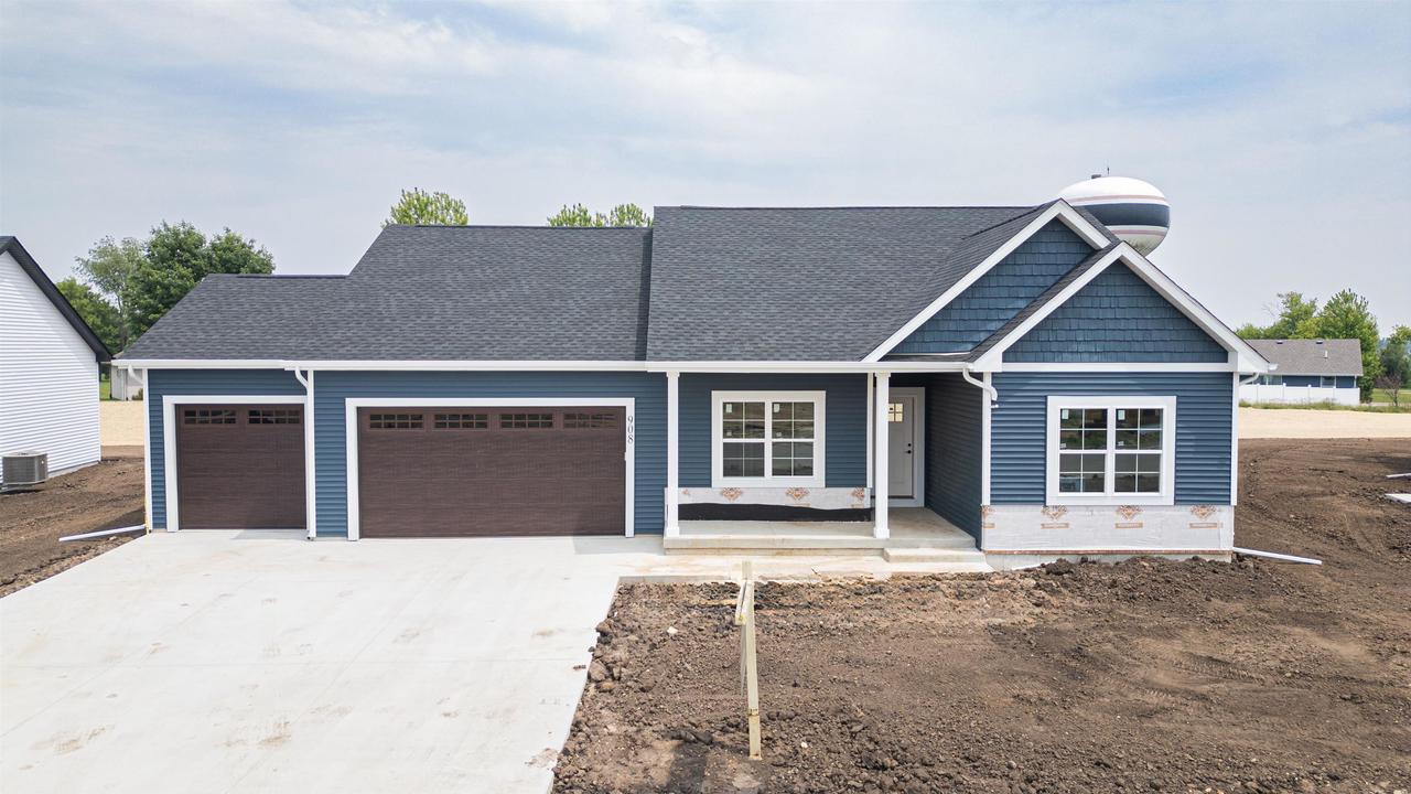 908 Red Hawk Drive  Milton WI 53563 photo