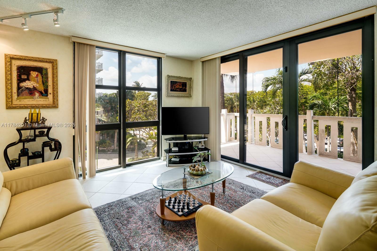 Property Photo: 1121 Crandon Blvd F206 FL 33149