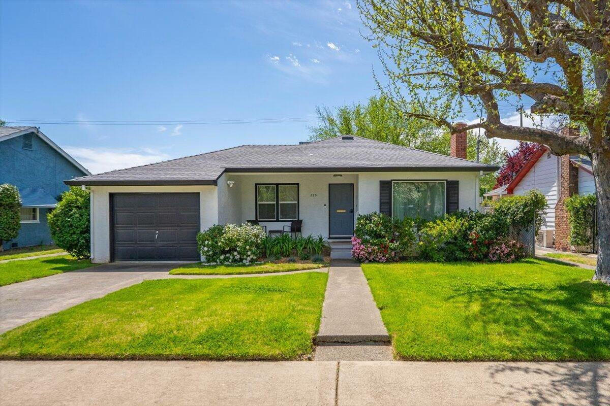 875 South Street  Redding CA 96001 photo