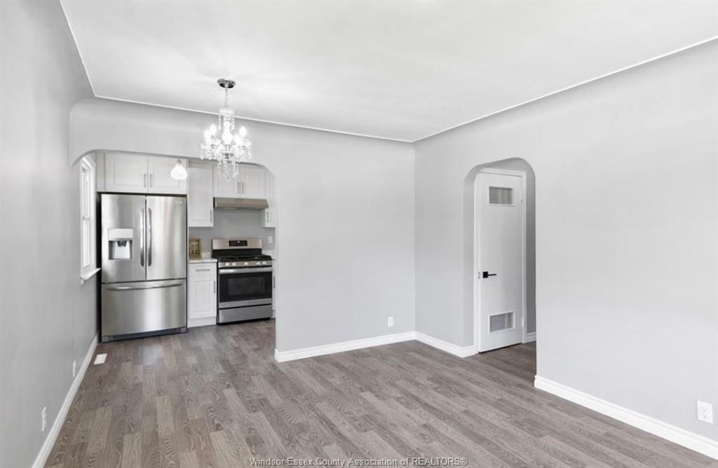 Property Photo:  1893 Glendale  ON N9K 1E1 