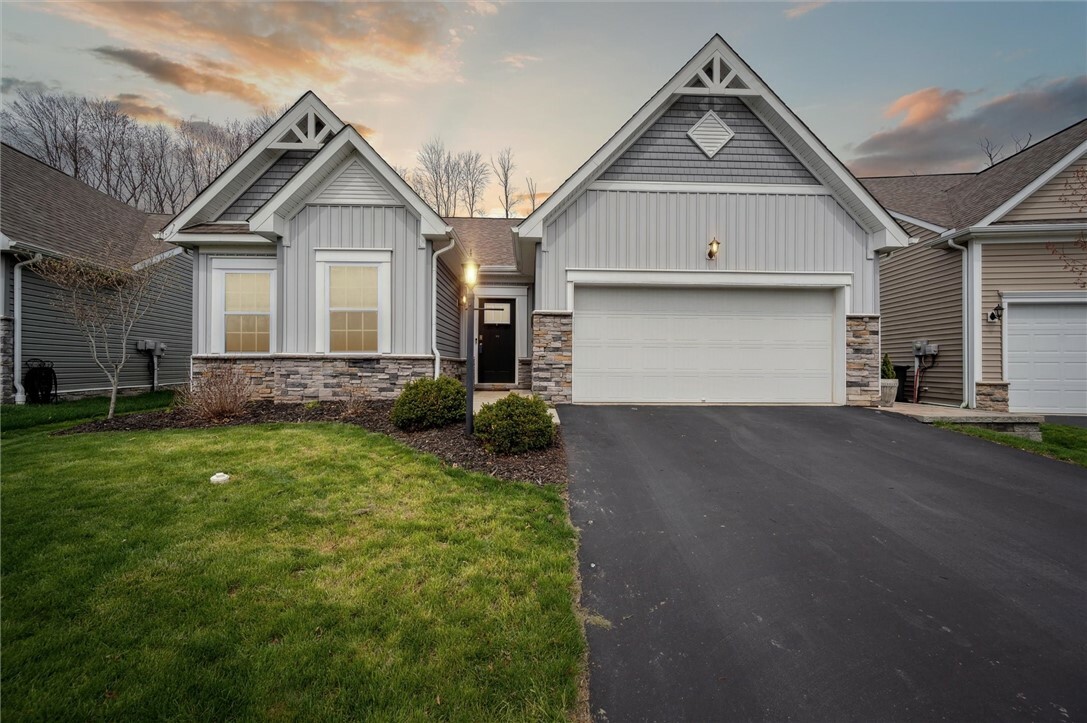Property Photo:  524 Douglas Dr  PA 15090 