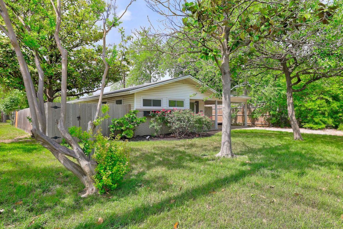 Property Photo:  1201 Georgian Street  TX 78756 