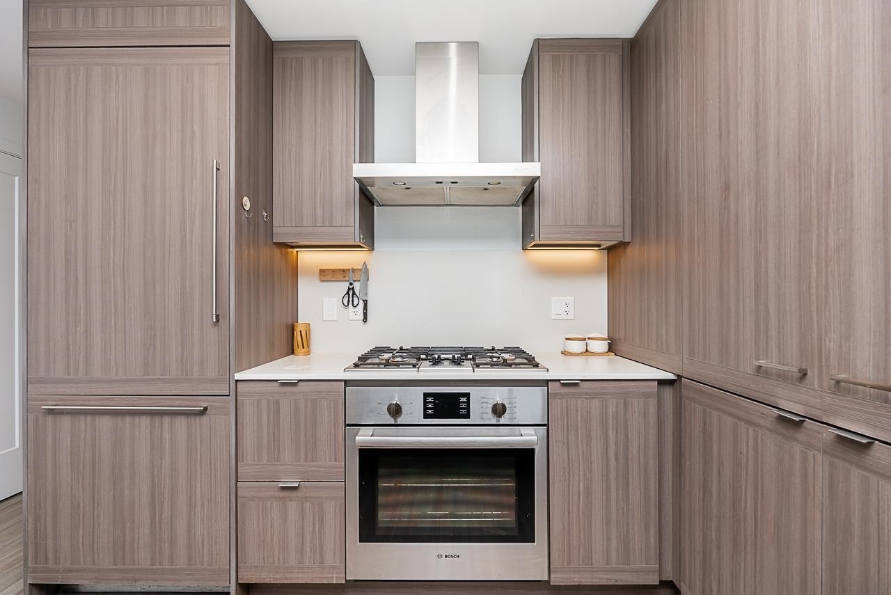 Property Photo: 2351 Beta Avenue 2408 BC V5C 0M2