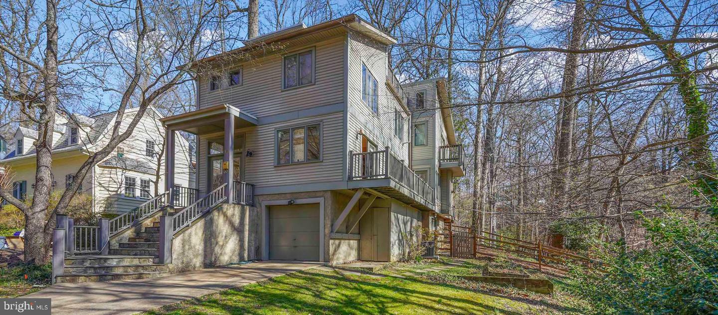 Property Photo: 132 Hilltop Road MD 20910