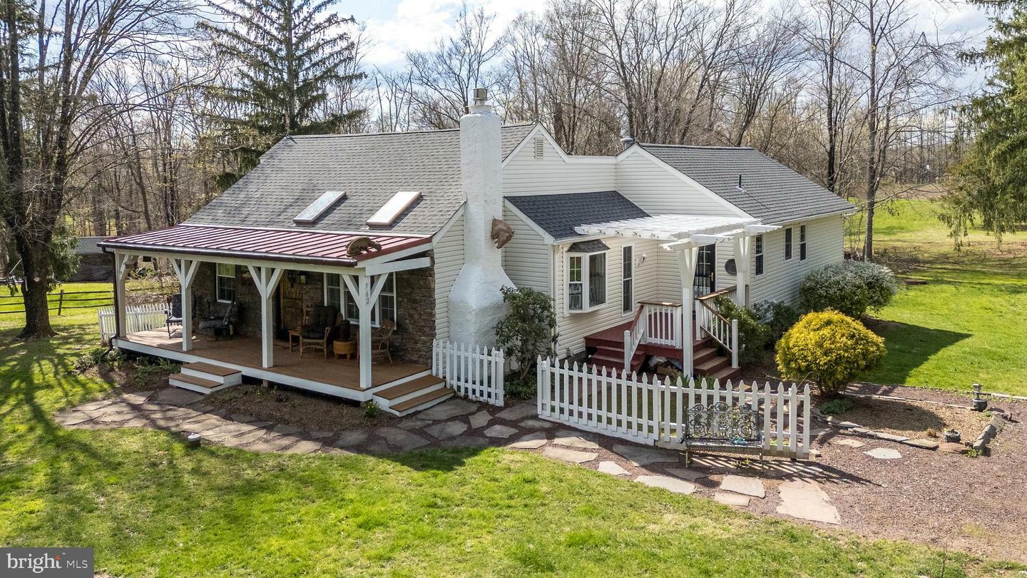 Property Photo: 562 Geigel Hill Road PA 18942