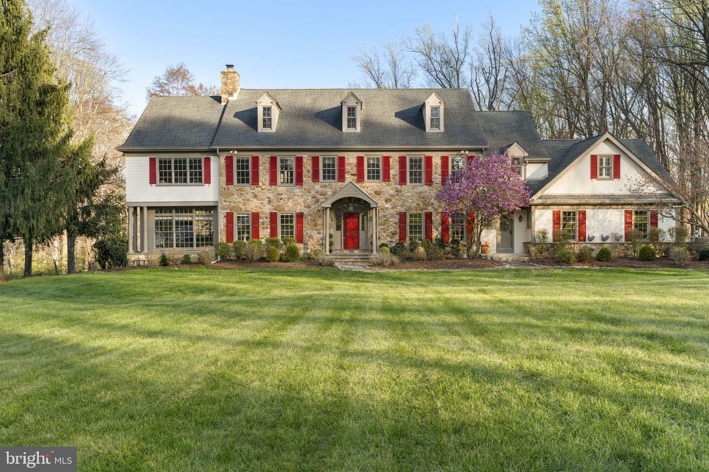Property Photo: 1415 Hark-A-Way Road PA 19425