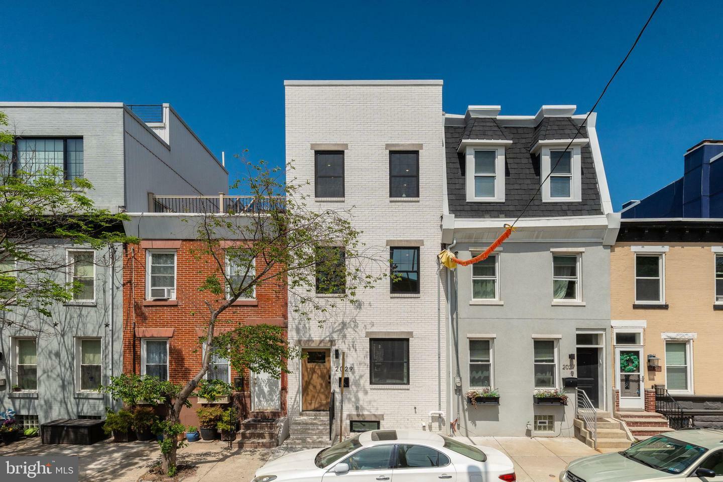2029 Catharine Street  Philadelphia PA 19146 photo