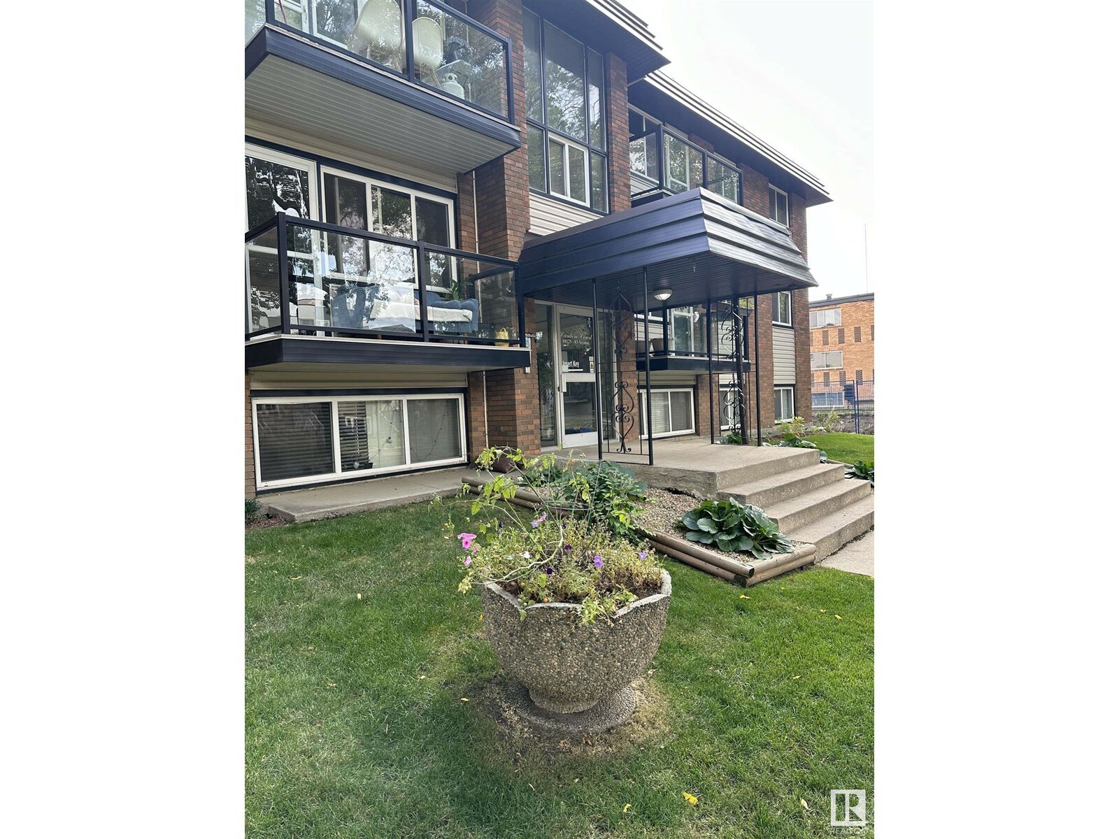 Photo de la propriété: #106 10125 83 Av NW NW AB T6E 2C5