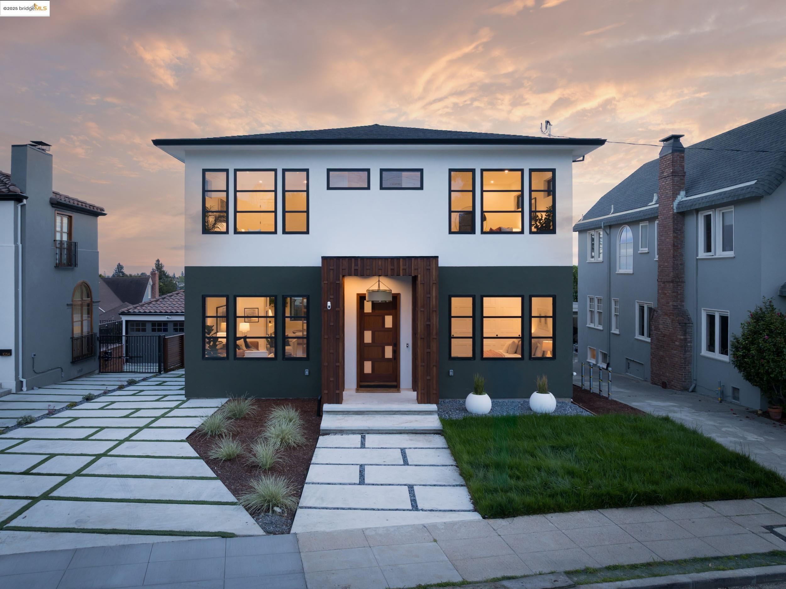 1046 Ashmount  Oakland CA 94610 photo