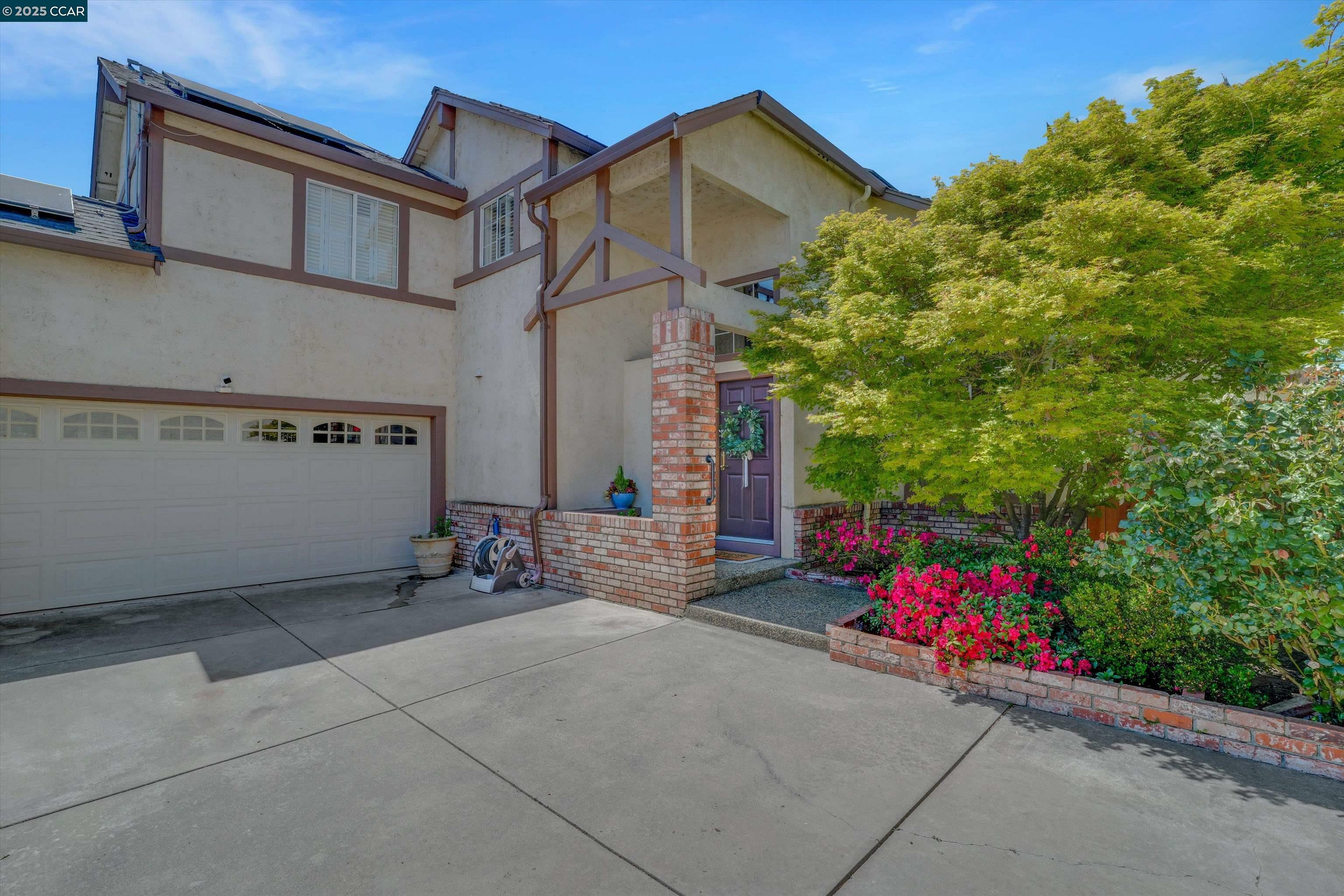 994 Almaden Cir  Oakley CA 94561 photo