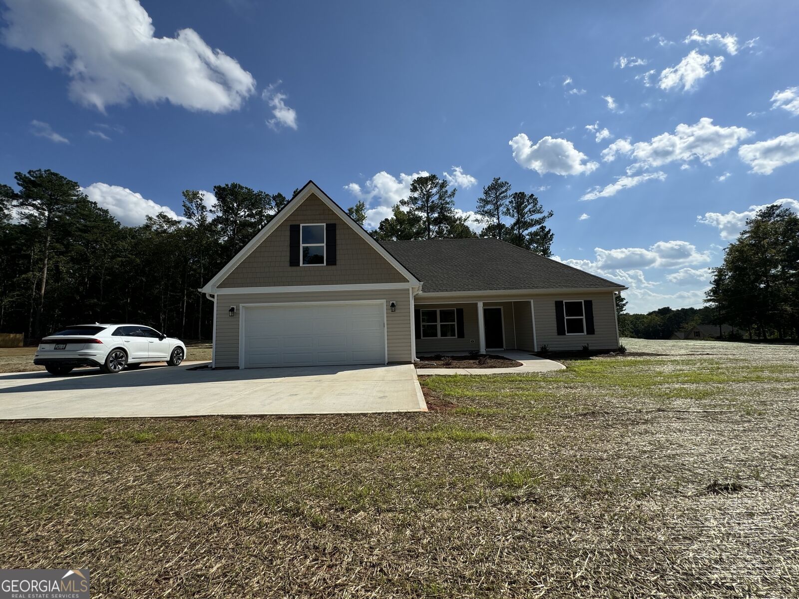 Property Photo:  329 Leisure Circle  GA 31822 