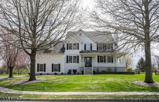 Property Photo: 530 Dori Place NJ 08886