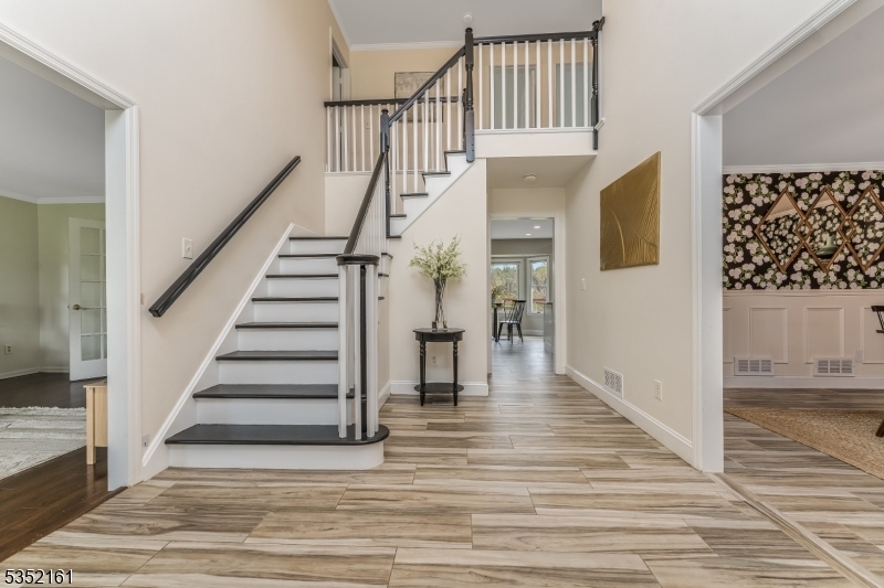 Property Photo: 18 Wedgewood Dr NJ 08801