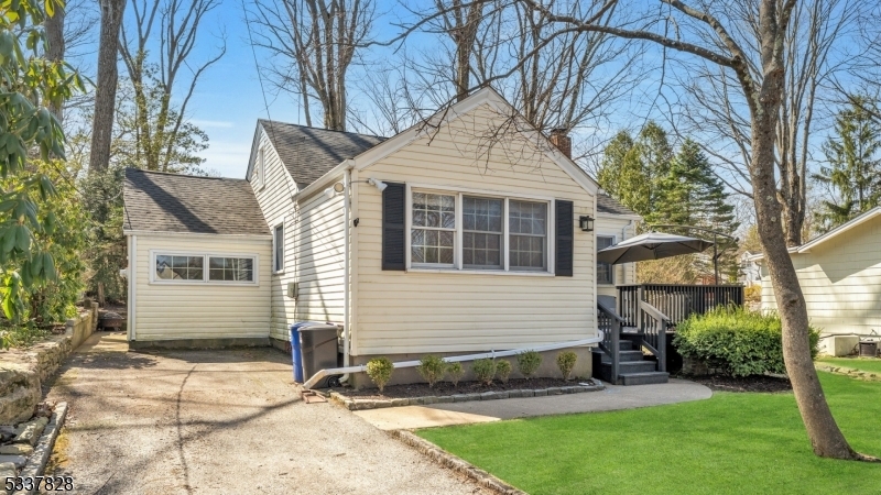 Property Photo: 145 Rainbow Trl NJ 07834