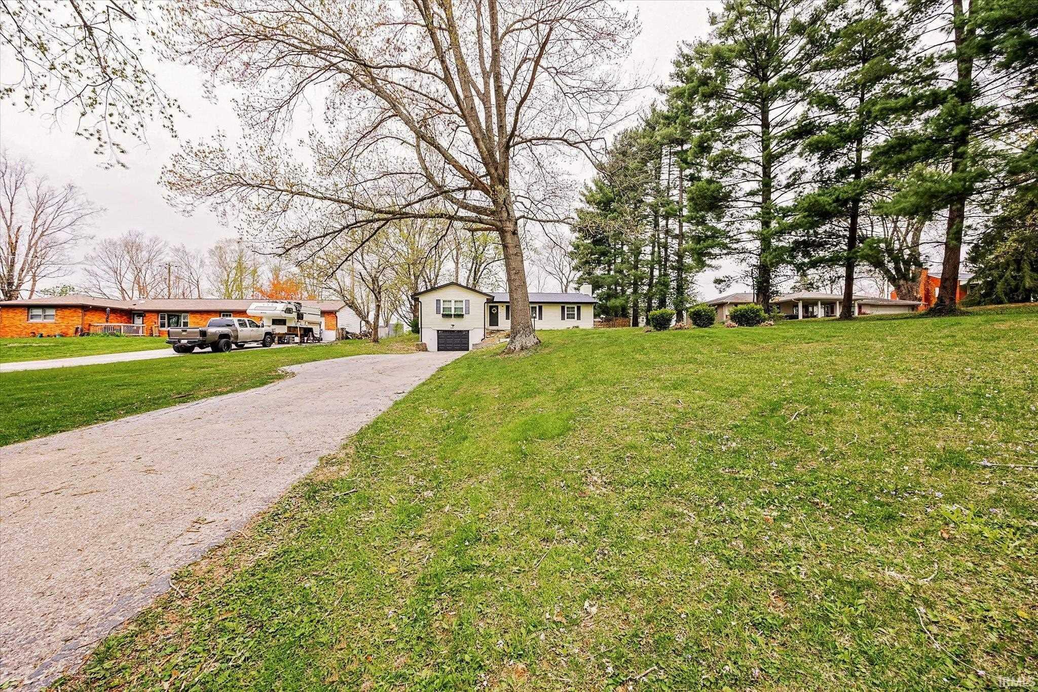 Property Photo: 4495 N Brookwood Drive IN 47404