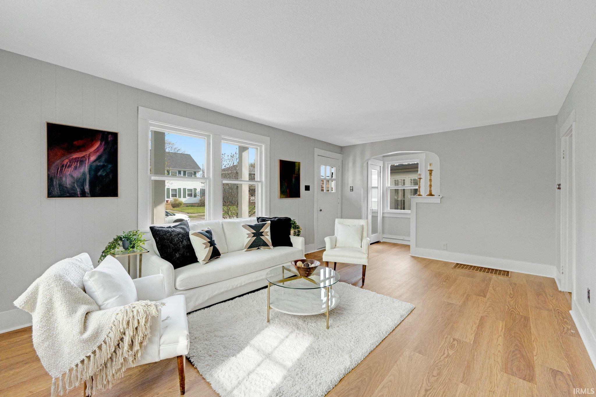 Property Photo: 1916 Lynn Avenue IN 46805