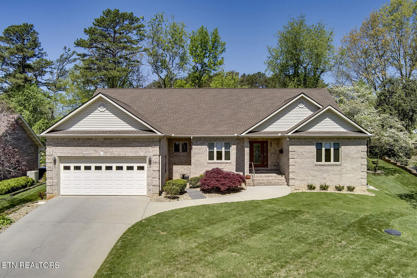 Property Photo: 123 Walosi Way TN 37774