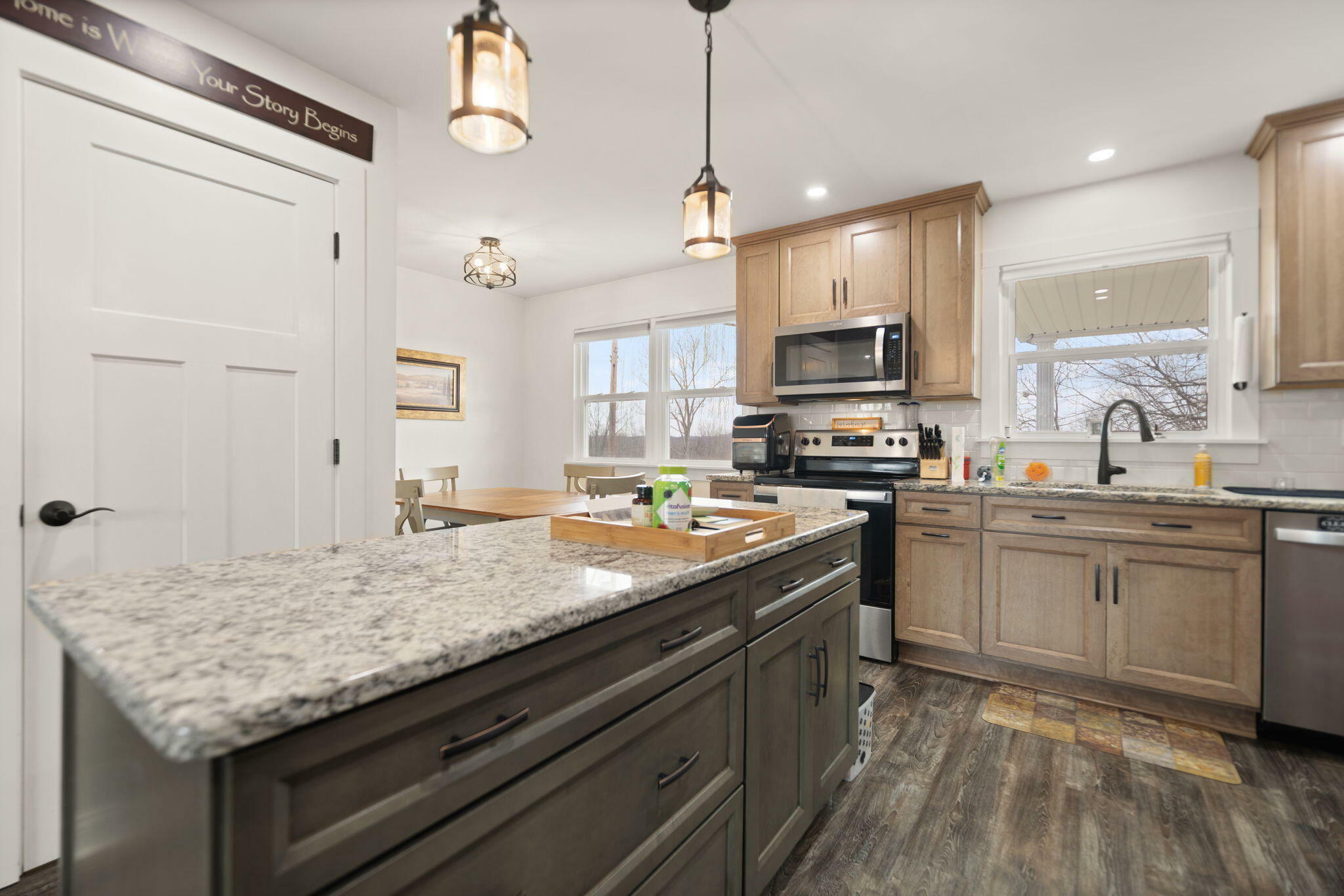 Property Photo: 4168 Lucas Lane KY 40601