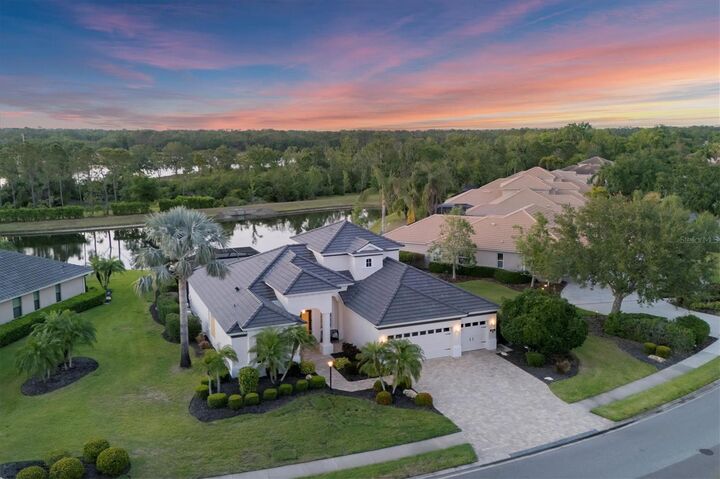 7034 Honeysuckle Trail  Lakewood Ranch FL 34202 photo