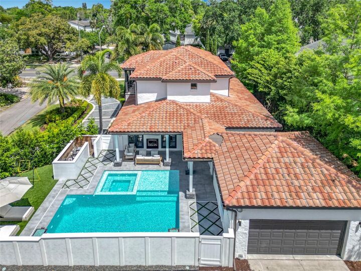 Property Photo:  2614 Parkland Drive  FL 32789