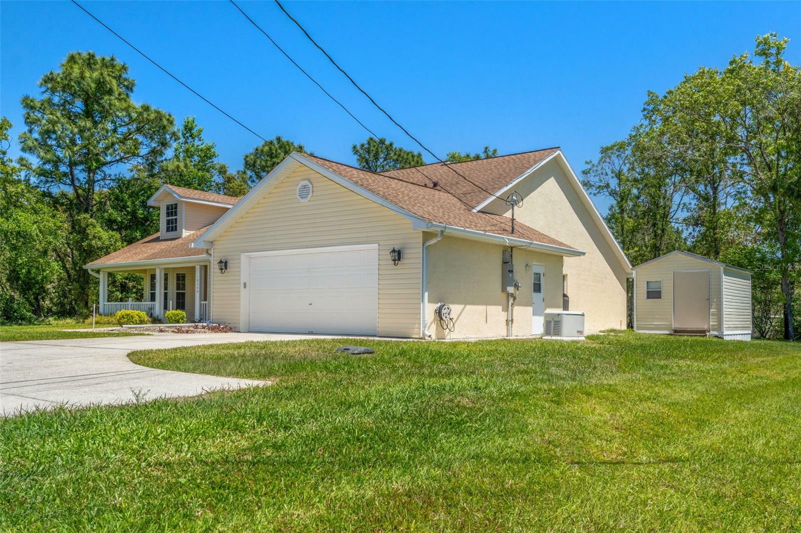 Property Photo: 10540 Noddy Tern Road FL 34613