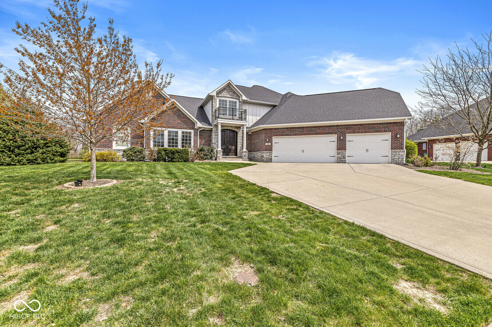 Property Photo: 621 Foxboro Drive IN 46123