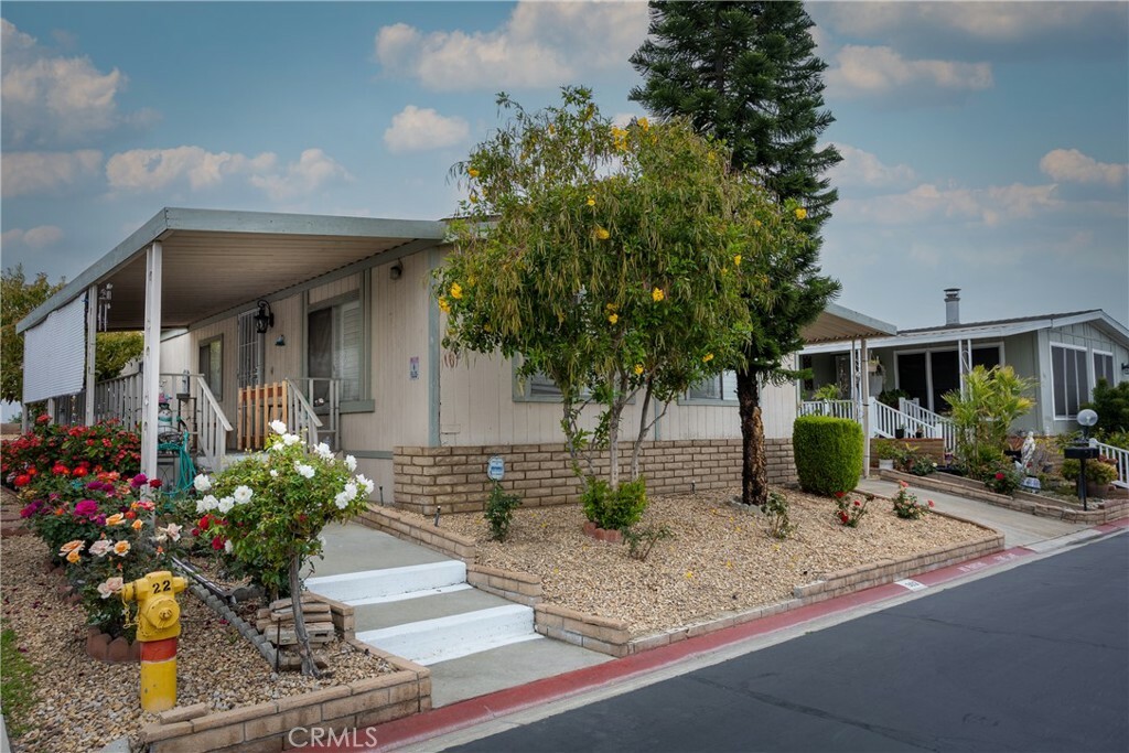 Property Photo: 1456 E. Philadelphia #302 CA 91761