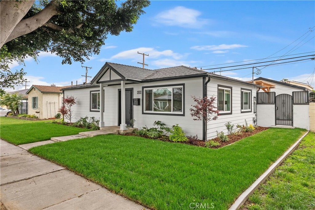 Property Photo:  6130 Myrtle Avenue  CA 90805 