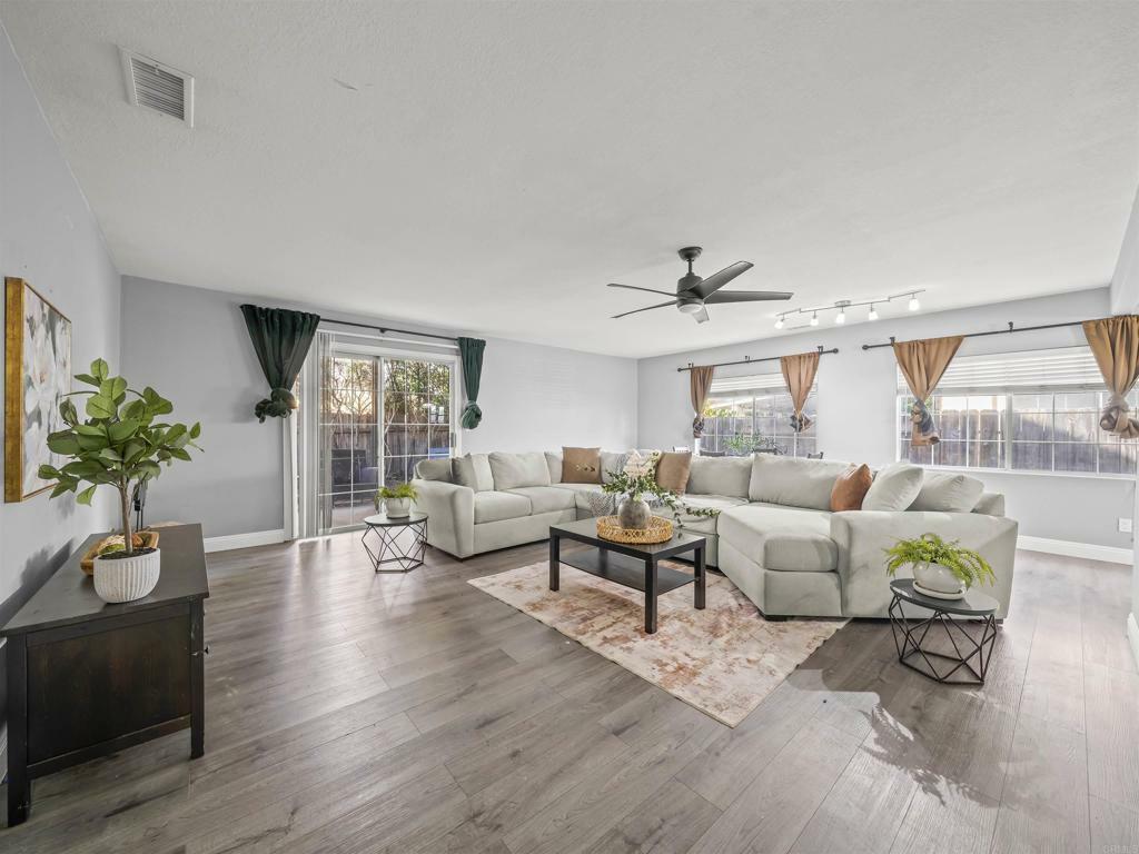 Property Photo: 904 Aster Street CA 92027