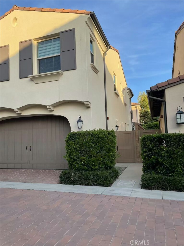 Property Photo: 159 Hargrove CA 92620