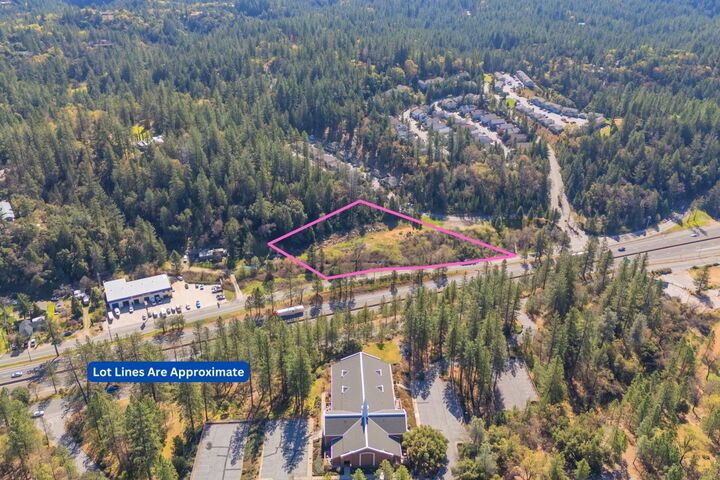 Property Photo:  1836 Canyon Way  CA 95713 