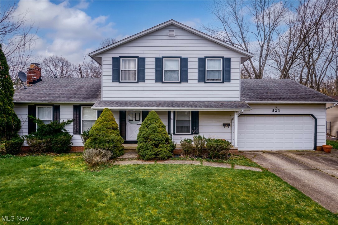 Property Photo: 523 Catlin OH 44143