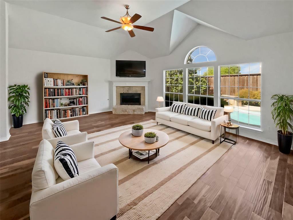 Property Photo: 2625 Old Stables Drive TX 75009