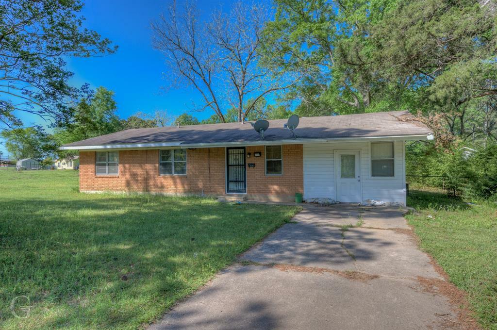 Property Photo: 509 Lee Street LA 71052