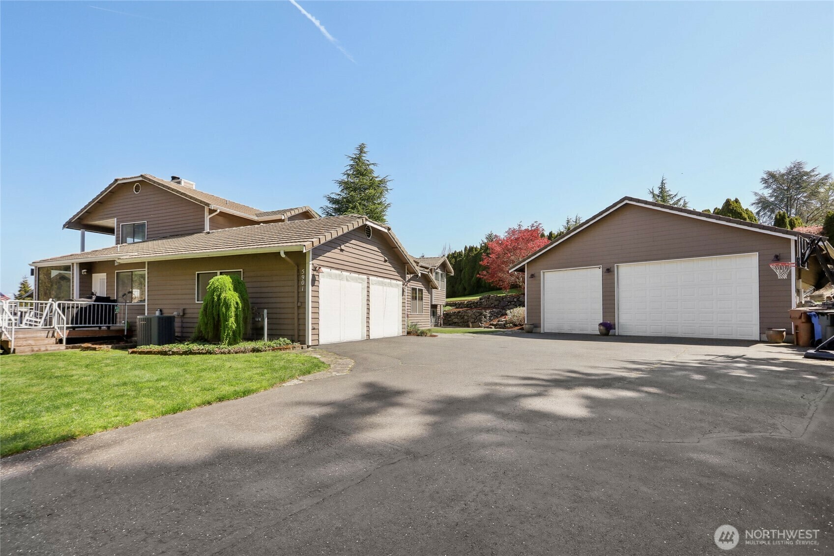 Property Photo: 5901 Indian Trail NE WA 98422