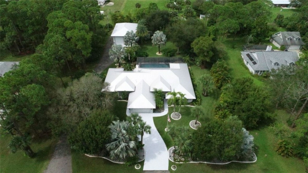 8365 92nd Avenue  Vero Beach FL 32967 photo