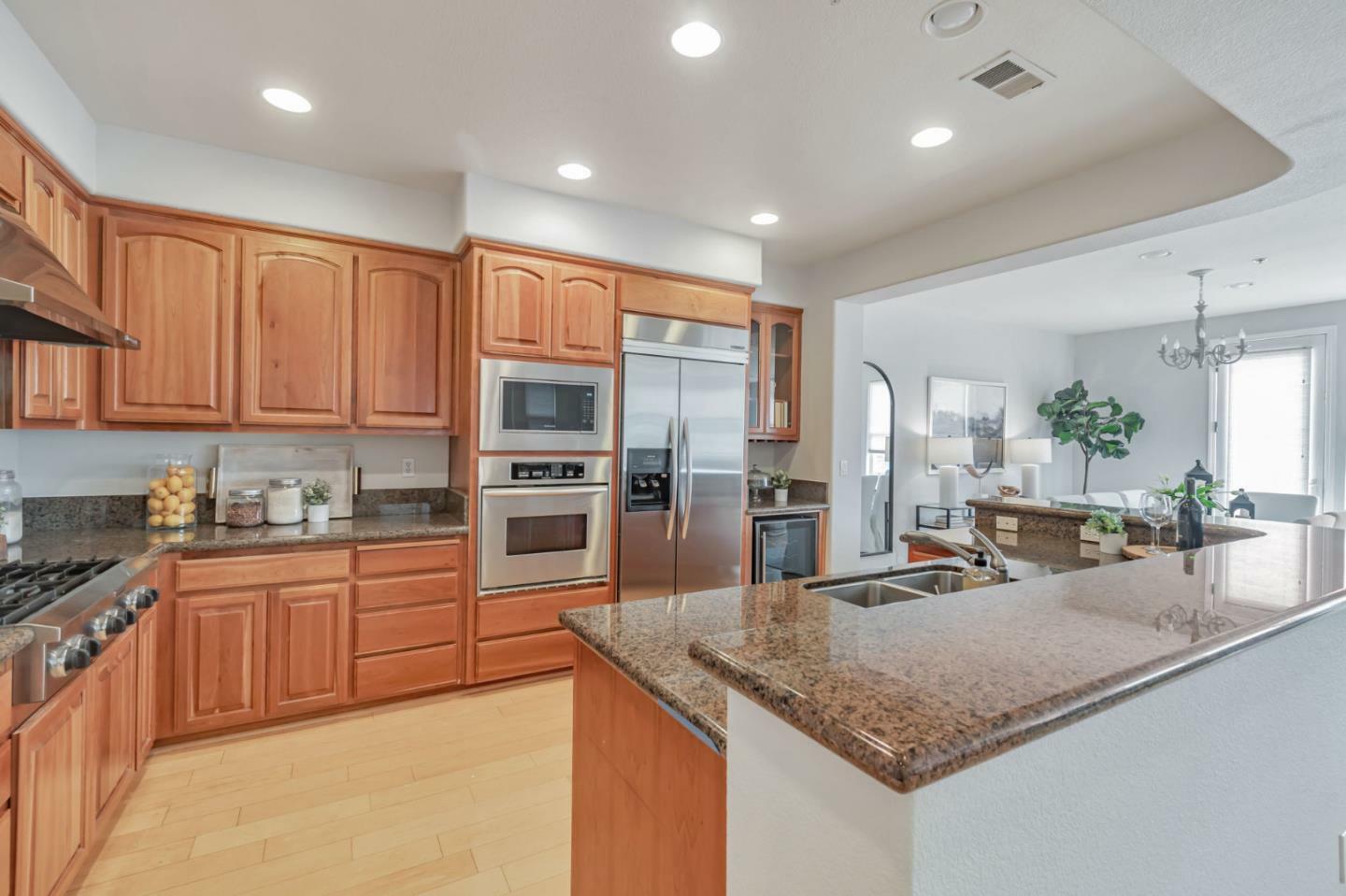 Property Photo: 37 Pointe View Place CA 94080