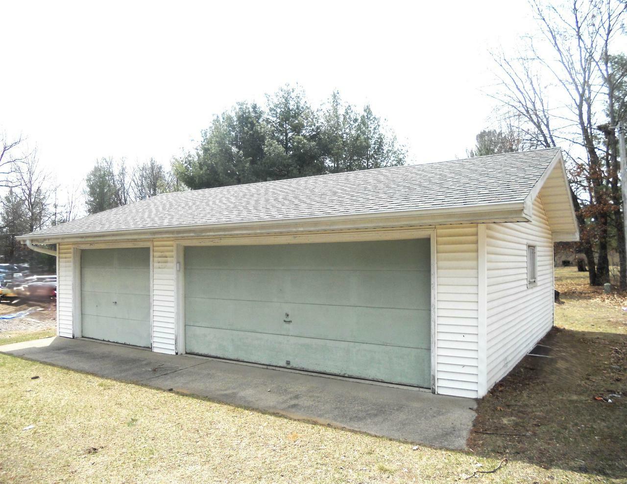 Property Photo: N8927 Deer Path Road WI 53950