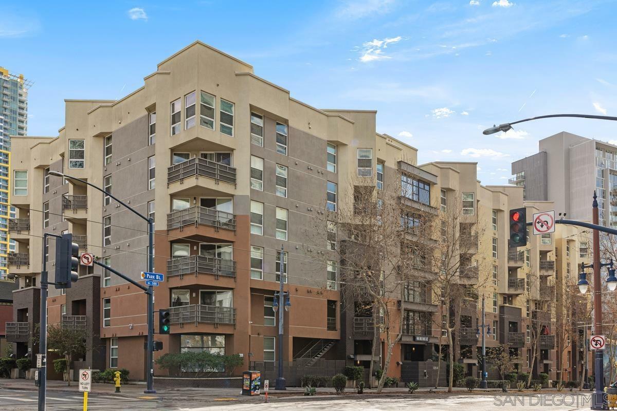 Property Photo: 1225 Island Av 213 CA 92101