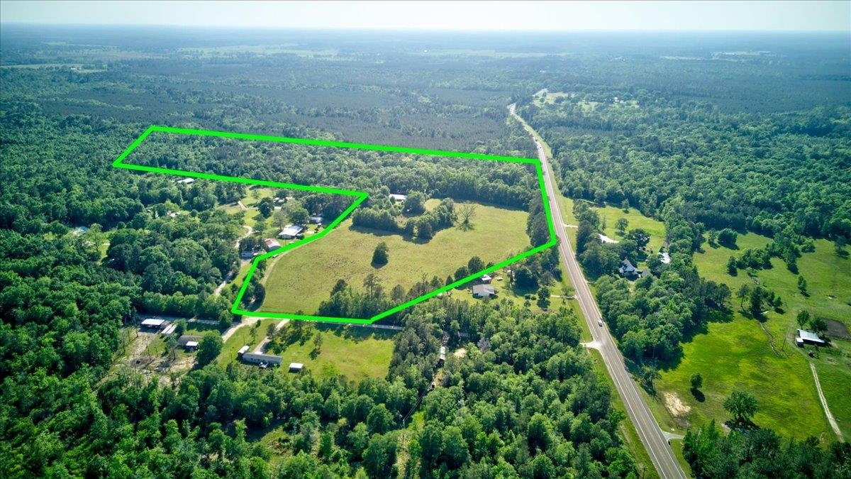 Property Photo:  360 Private Road 8197  TX 77612 
