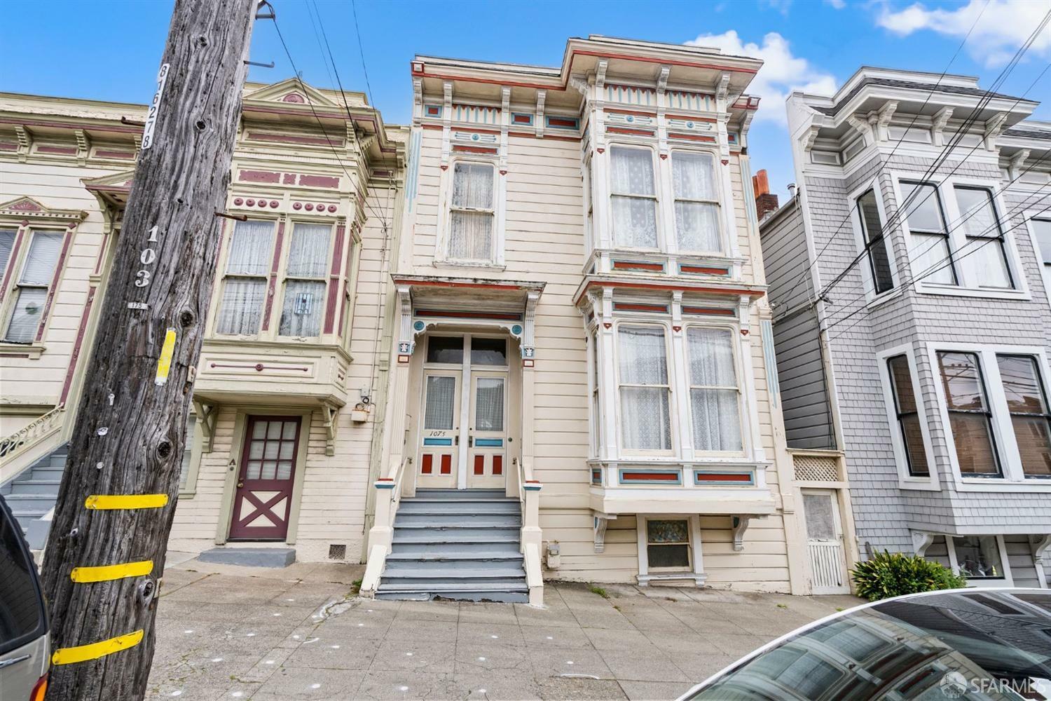 Property Photo: 1075 Noe Street CA 94114
