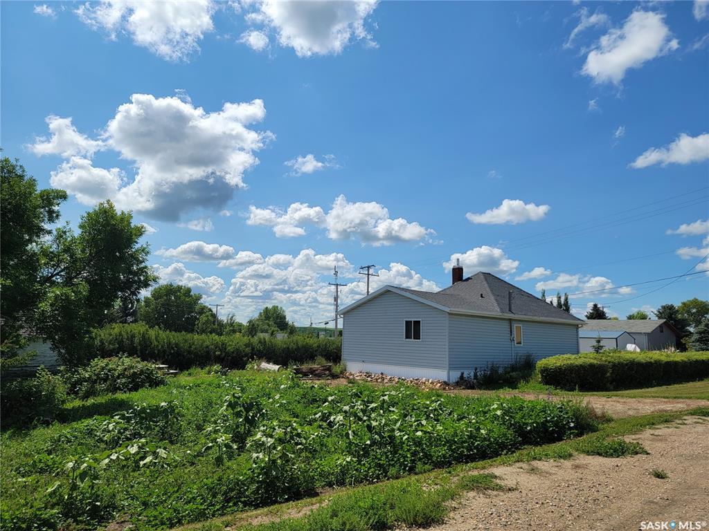 Photo de la propriété: 303 2nd Street SK S0L 2C0