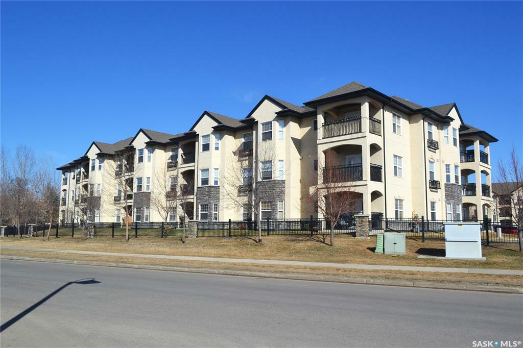 Property Photo: 415 Hunter Road 211A SK S7T 0J7